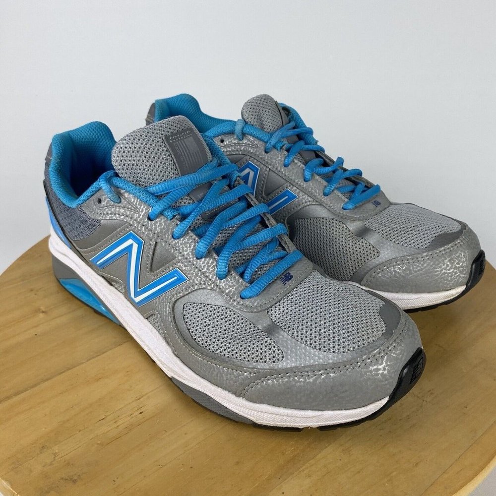 New Balance Womens 10.5 B 1540 V3 Silver Polaris Running Shoes W1540SP3 USA READ